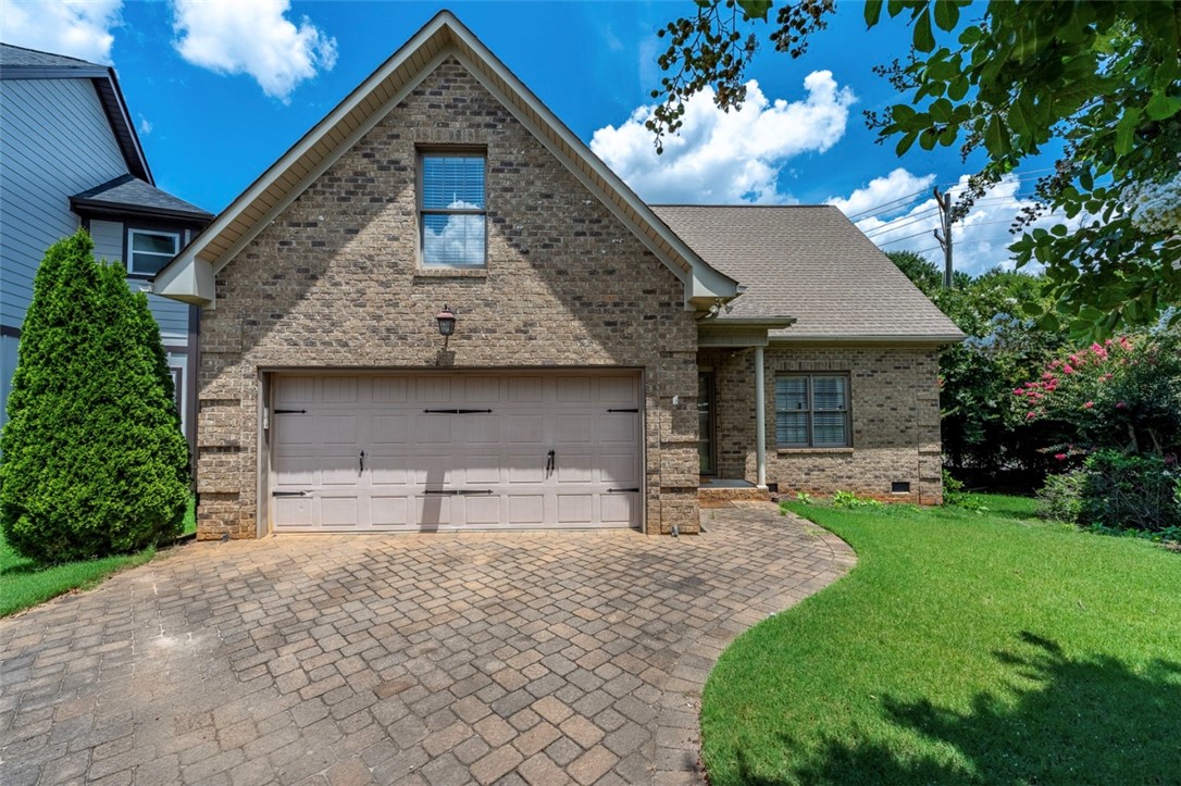 437 Ambiance Drive — photo