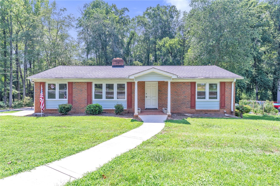 410 Stewart Drive — photo