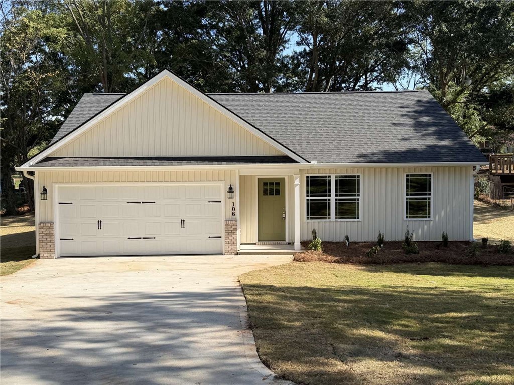 106 Hawthorne Drive — photo