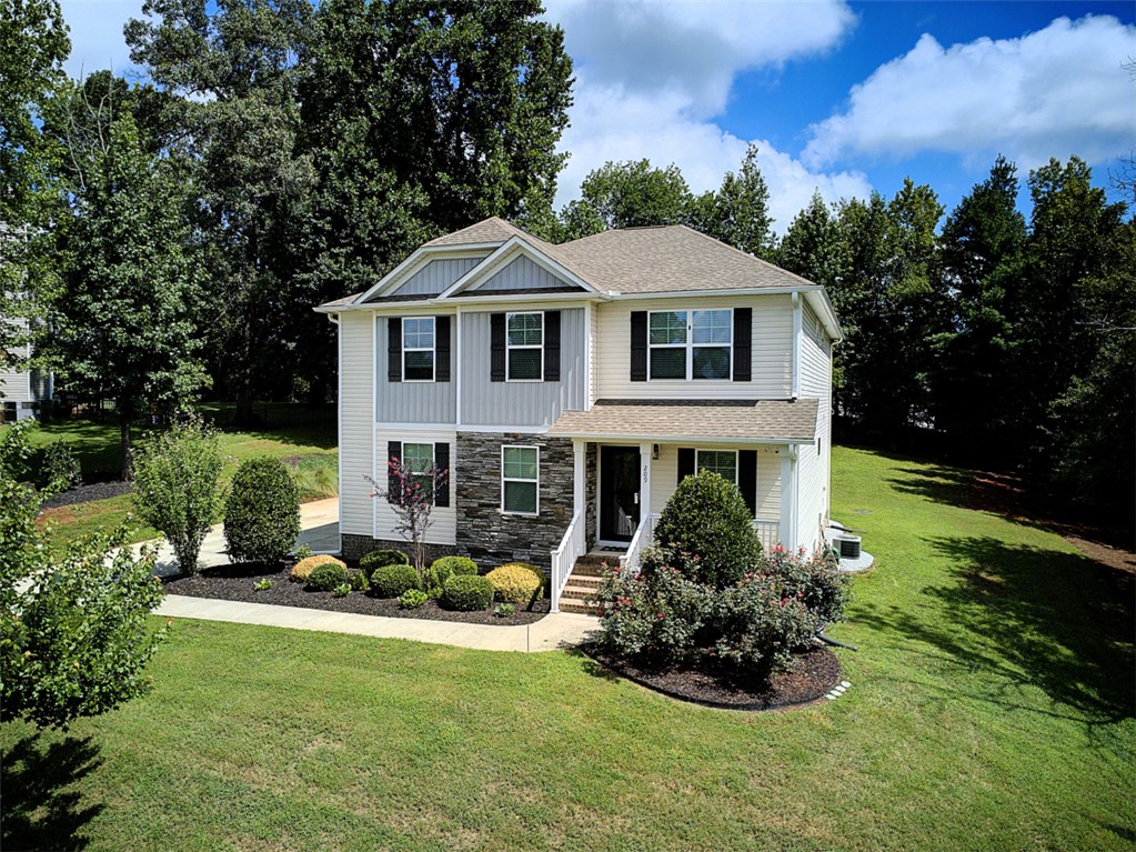 209 Montague Drive — photo