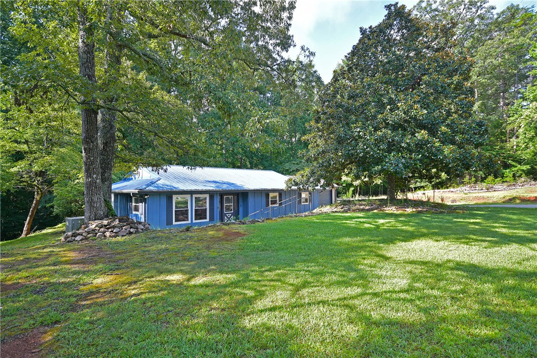 Home in Central, SC 29630 — photo 3