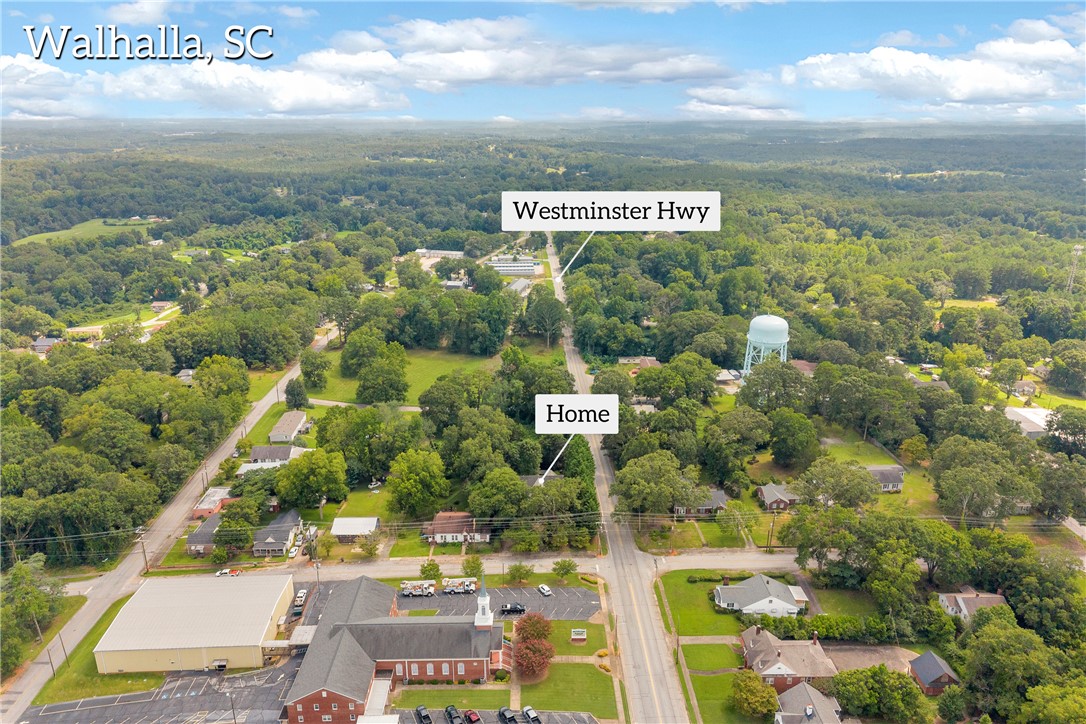 100 E Wesley Street, Walhalla, SC 29691 — photo 3