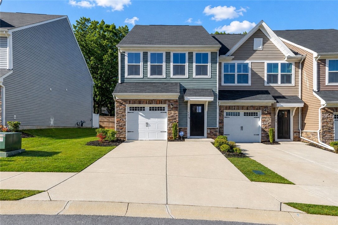 131 Marthawood Lane — photo