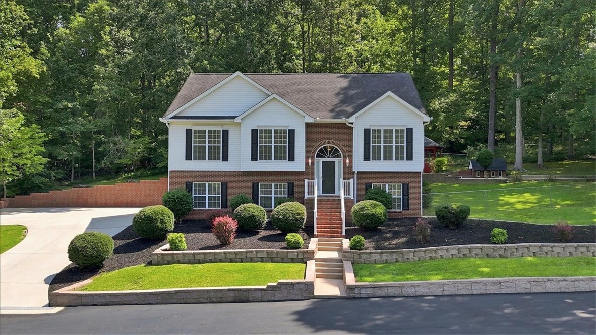 1052 Madden Bridge Road — photo