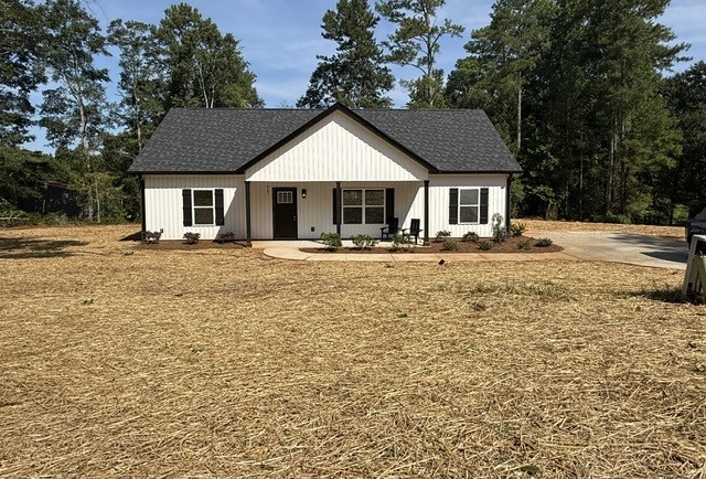 317 Sandy Springs Road — photo