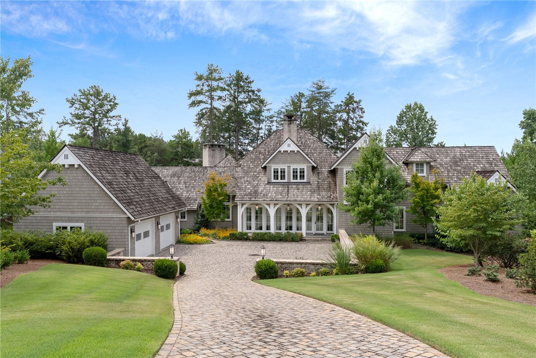 167 Village View Drive — photo