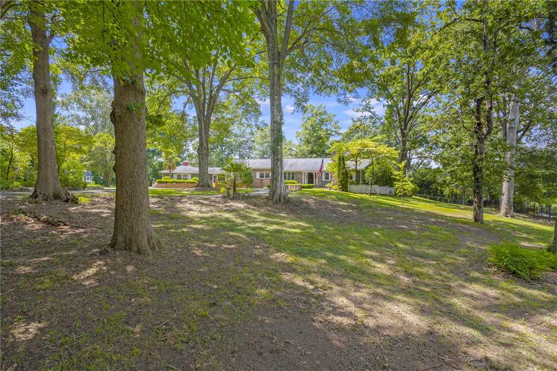 111 Mountain View Drive — photo