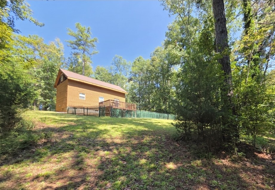 104 Lands End Drive — photo