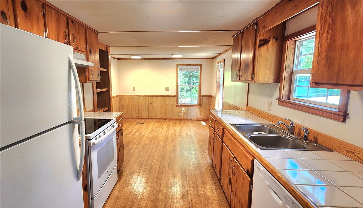 1541 Park Ridge Drive, Seneca, SC 29672 — photo 3