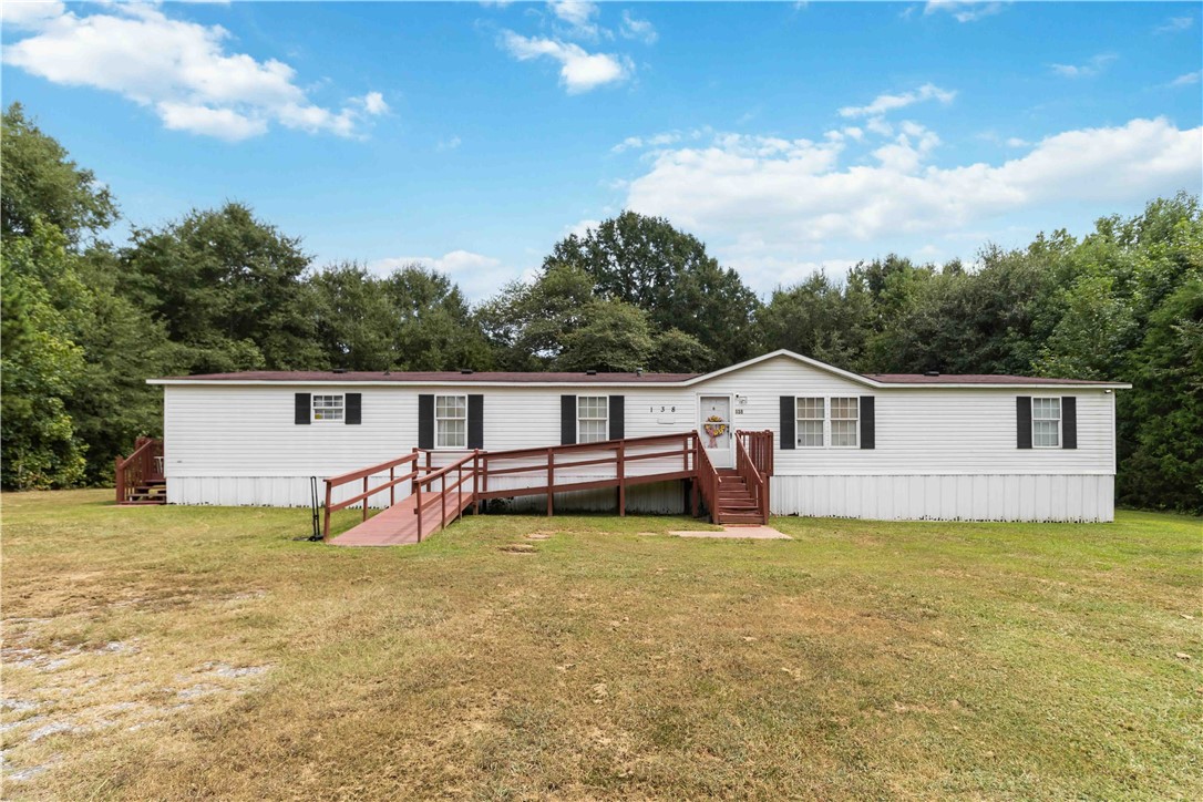 138 T C Bannister Road — photo