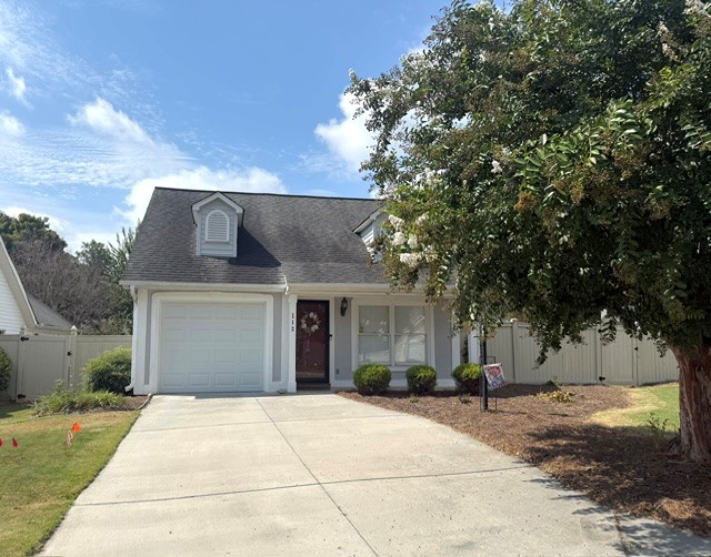 112 Brittania Circle — photo