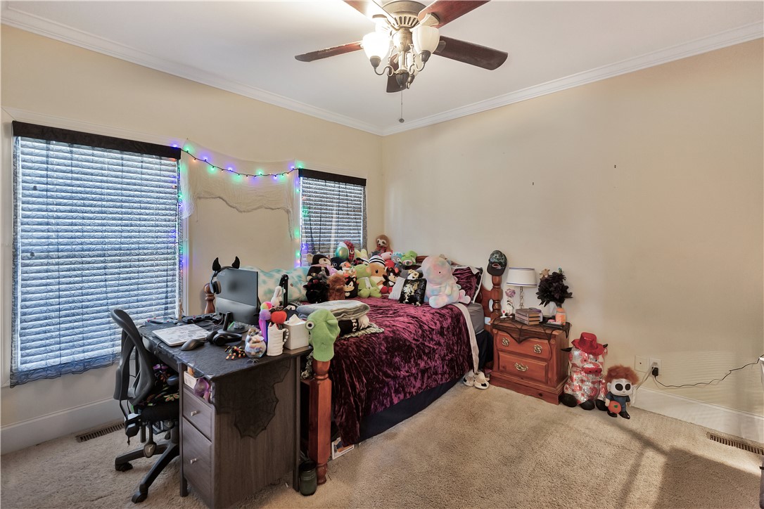105 Garden Park Drive — photo