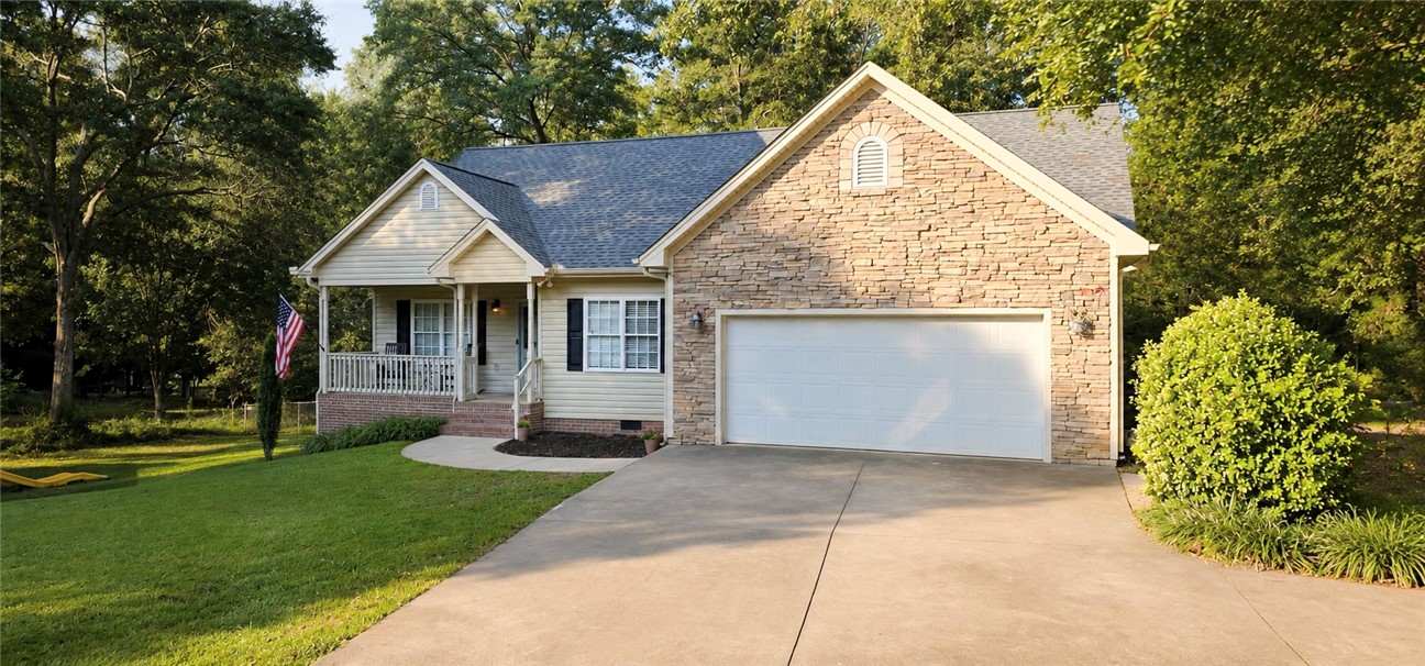 108 Wild Oak Run — photo