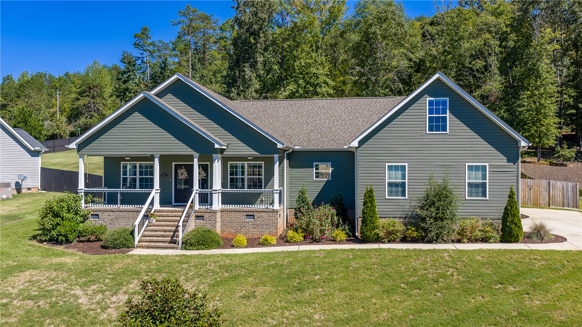 208 Puckett Mill Drive — photo