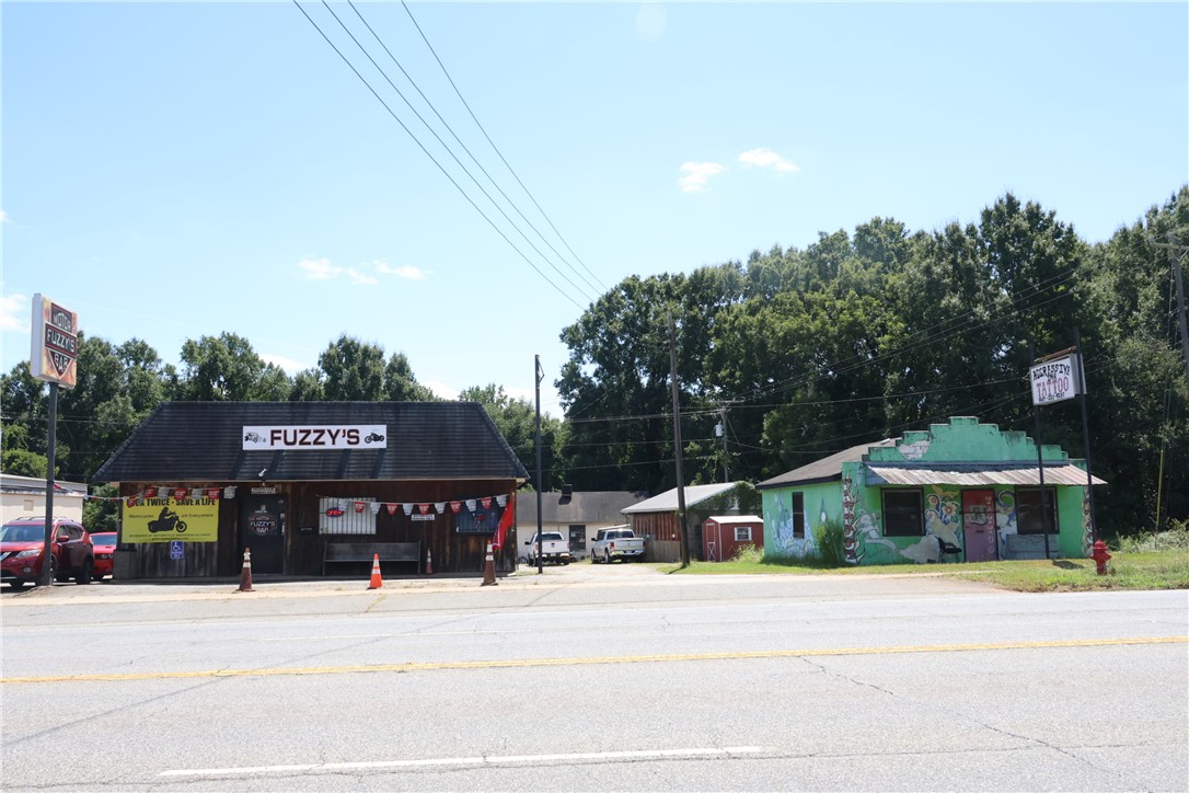 322 - 324 Shockley Ferry Road — photo