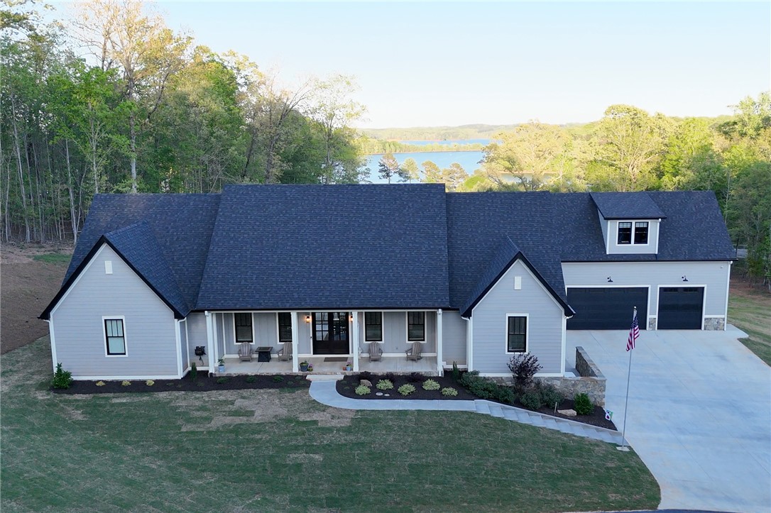 1359 Martin Creek Road — photo