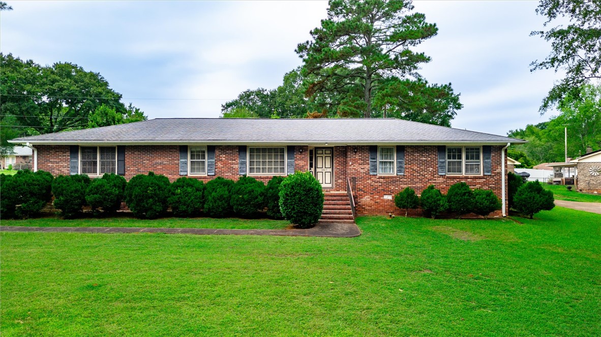 1605 Dunn Road — photo