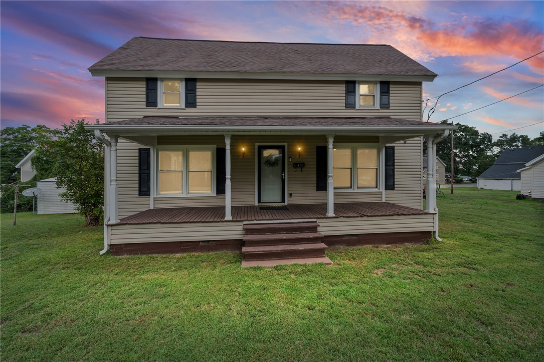47 Square Street — photo