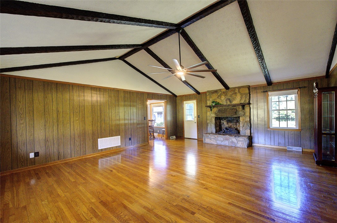 Home in Easley, SC 29642 — photo 3