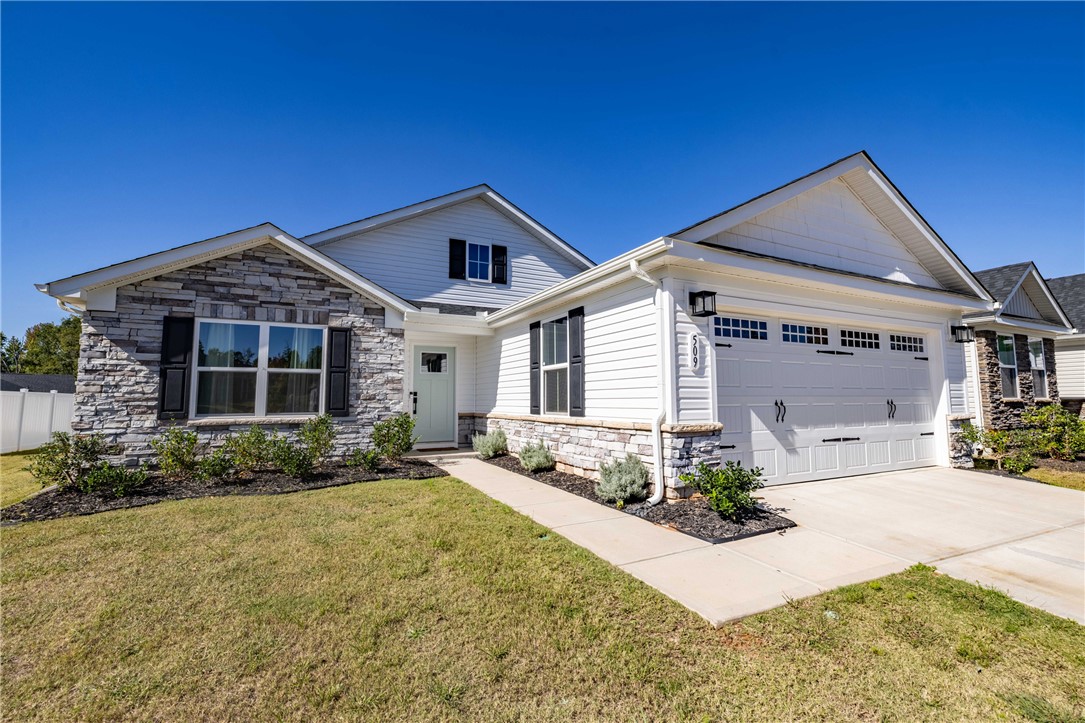 509 Stone Pine Court — photo