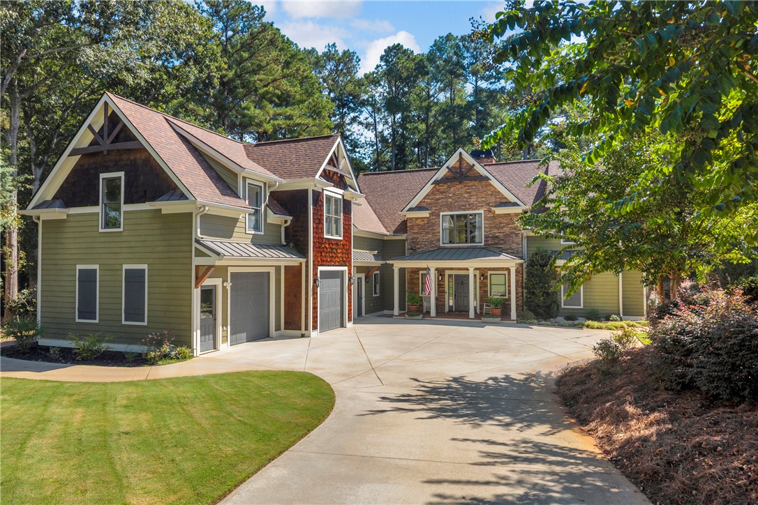 212 Northlake Drive — photo
