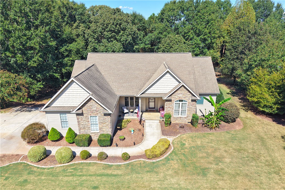 708 Sagewood Lane — photo