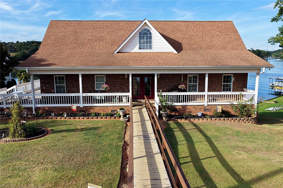 417 McGill Circle — photo