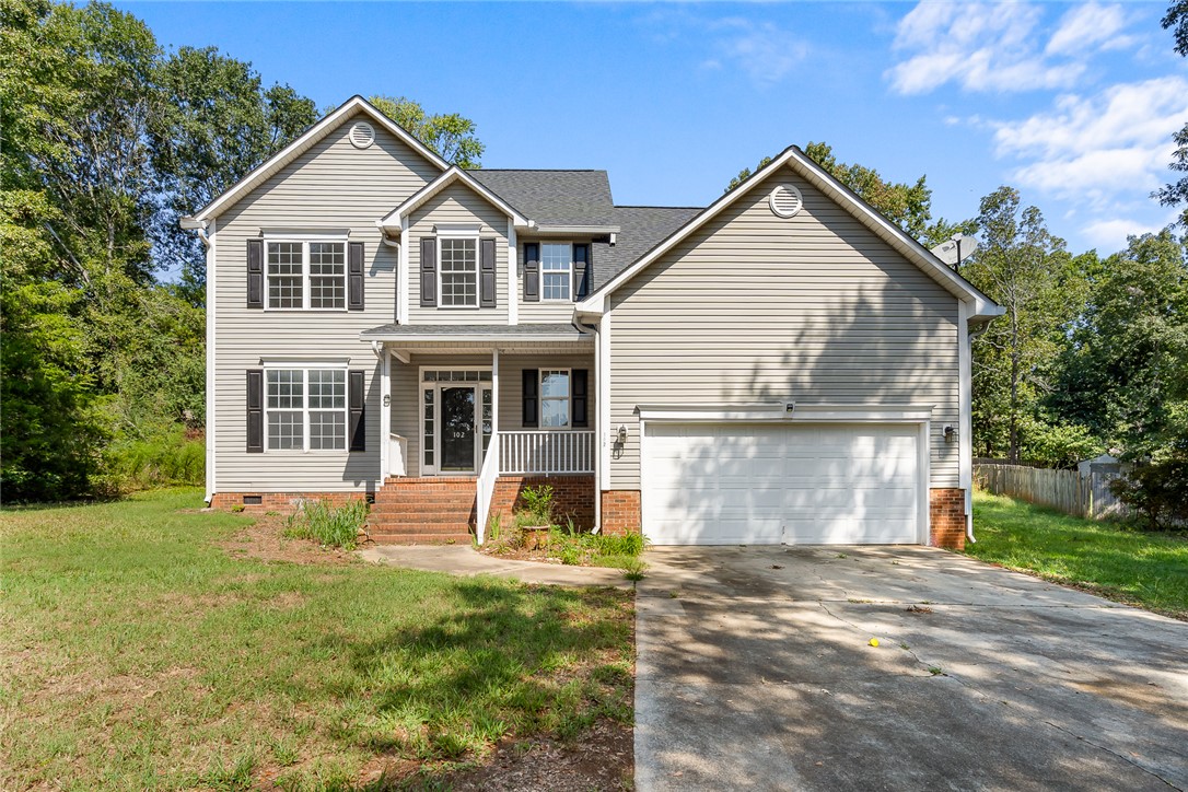 102 Pine Court — photo