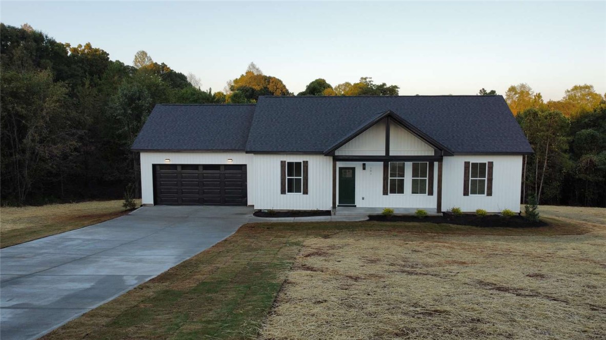 101 Lois Drive — photo
