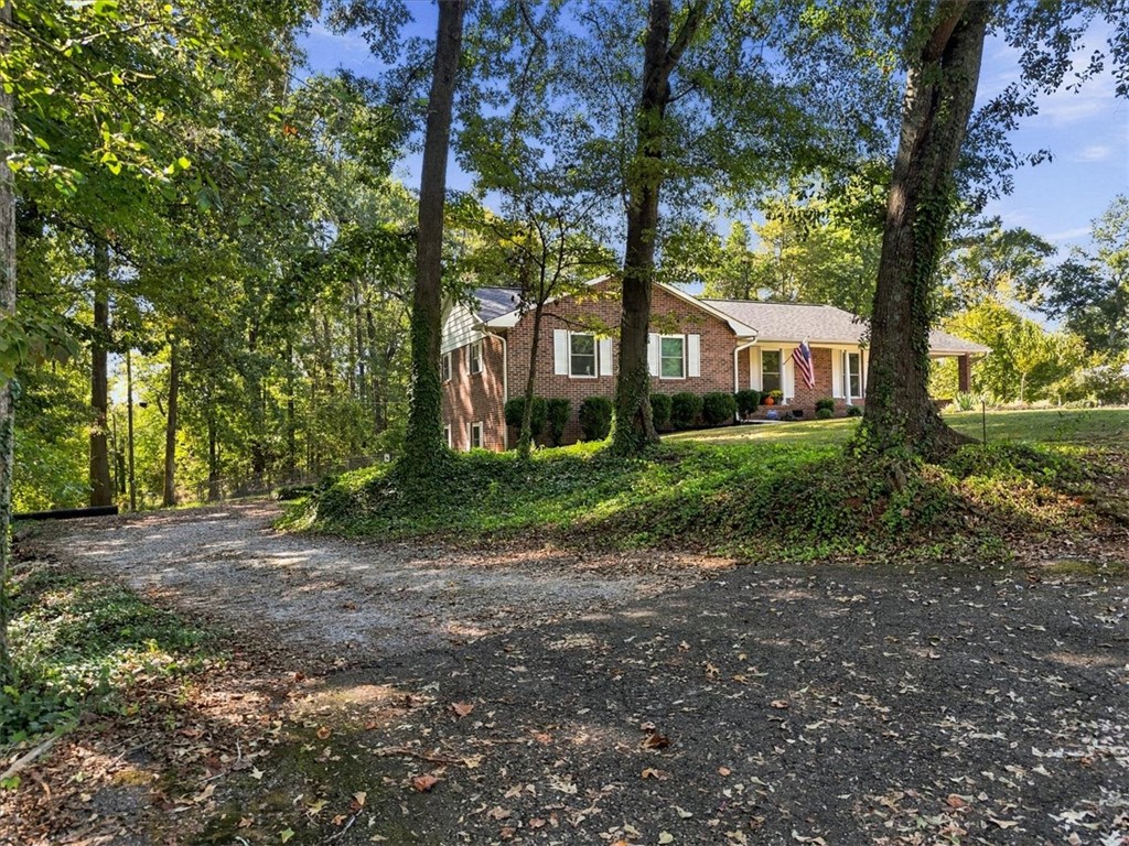 500 Pinewood Drive, Pendleton, SC 29670 — photo 3