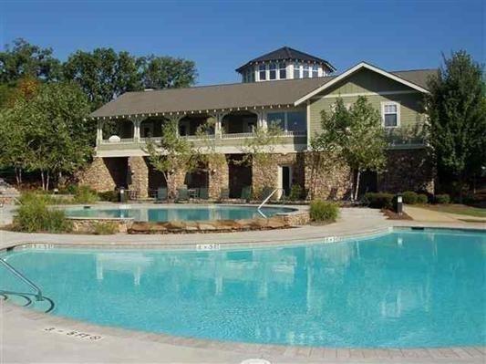 833 Old Greenville Highway — photo