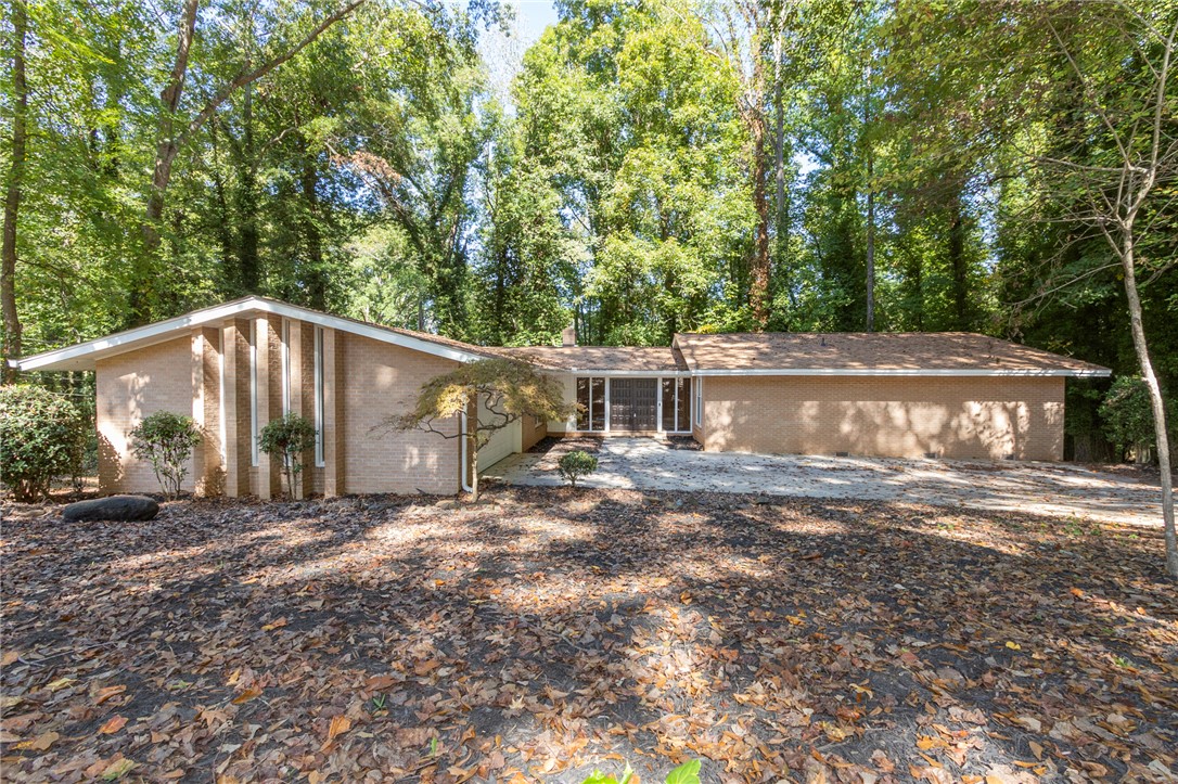 101 Briar Creek Lane — photo