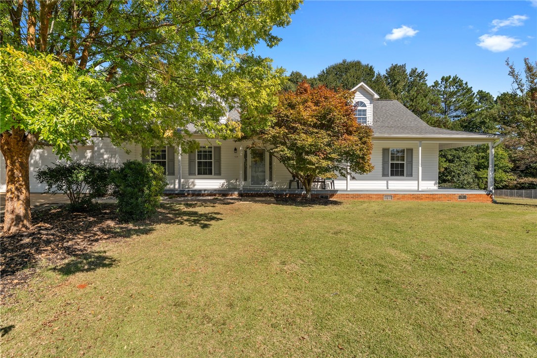 108 J Chris Drive — photo