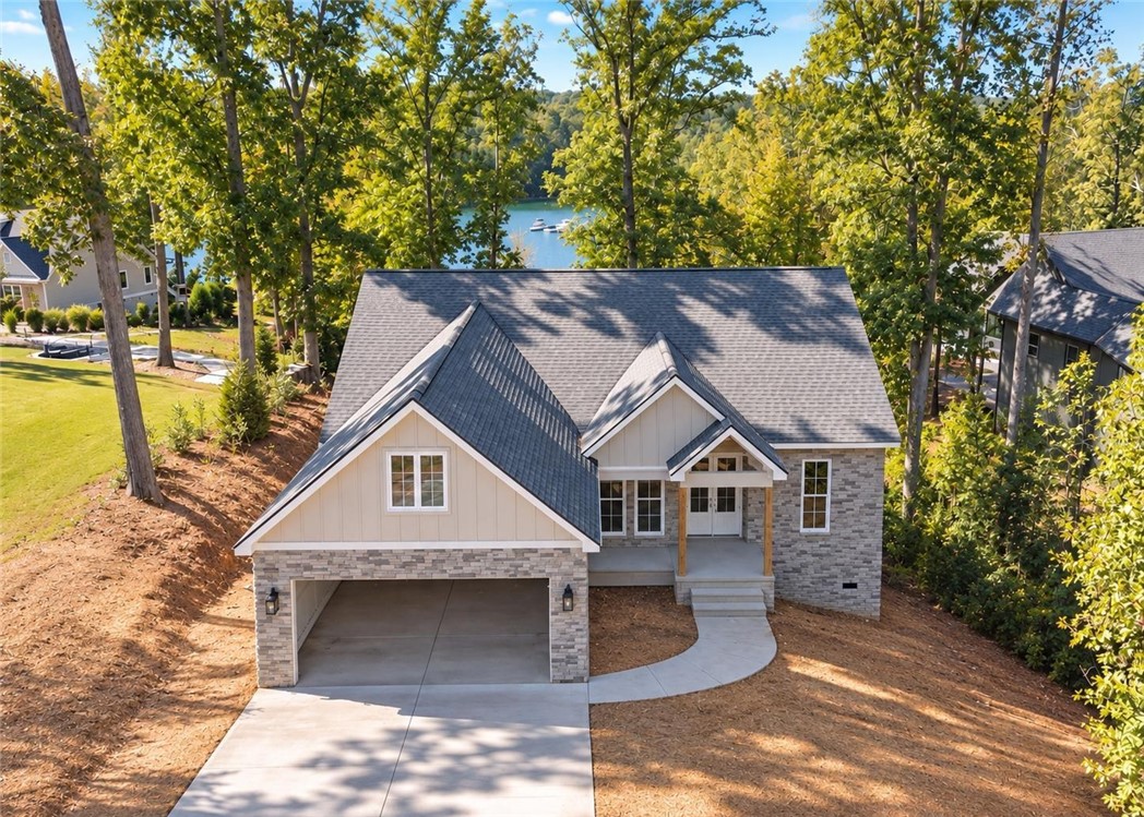 924 Falling Waters Lane — photo