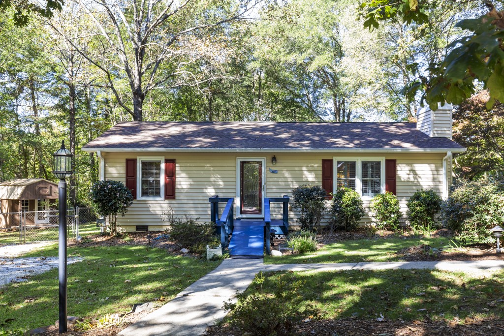 623 Post Oak Lane — photo