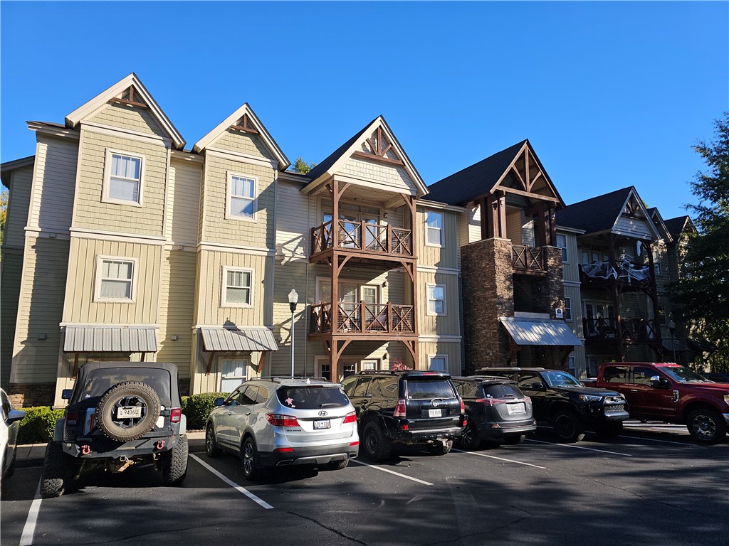 203 Kelly Road Unit 814 — photo