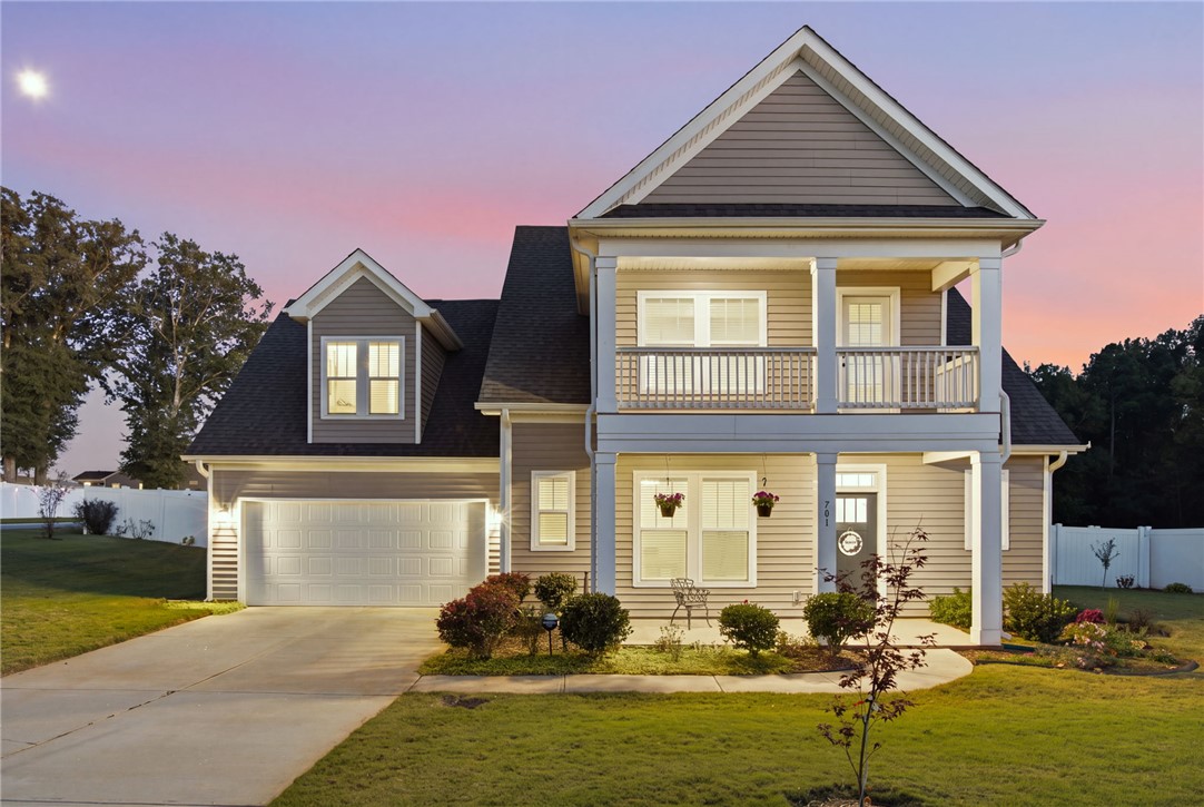 701 Oak Hill Lane — photo