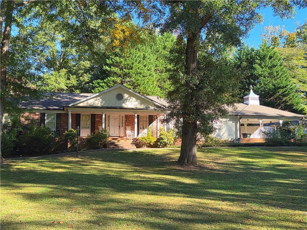 313 Stewart Drive — photo