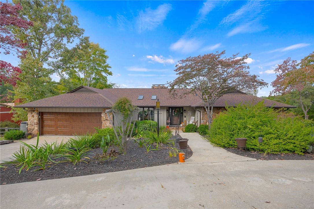 1214 Sunset Lane — photo