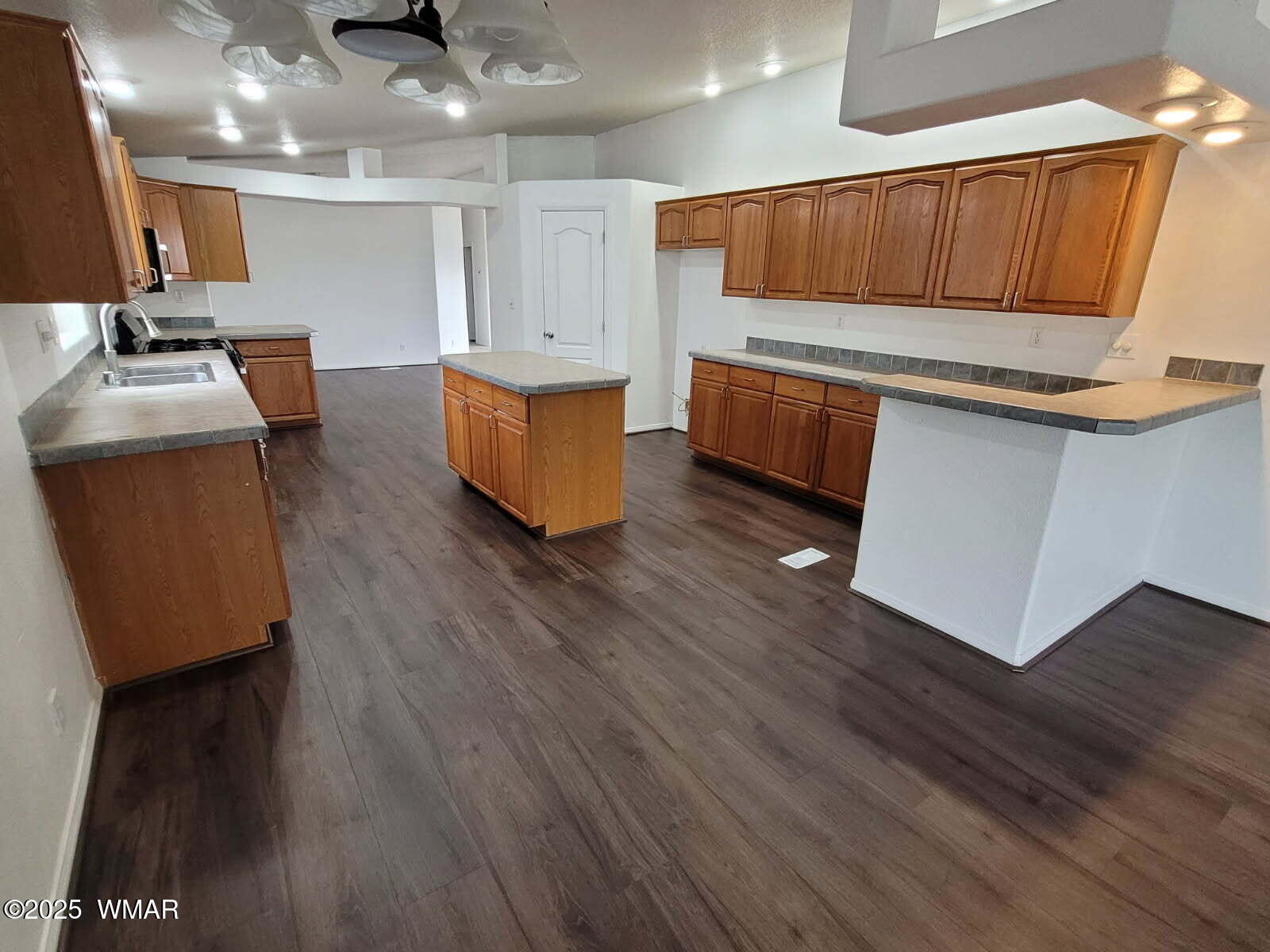 388 E 7th Street, Eagar, AZ 85925 — photo 3