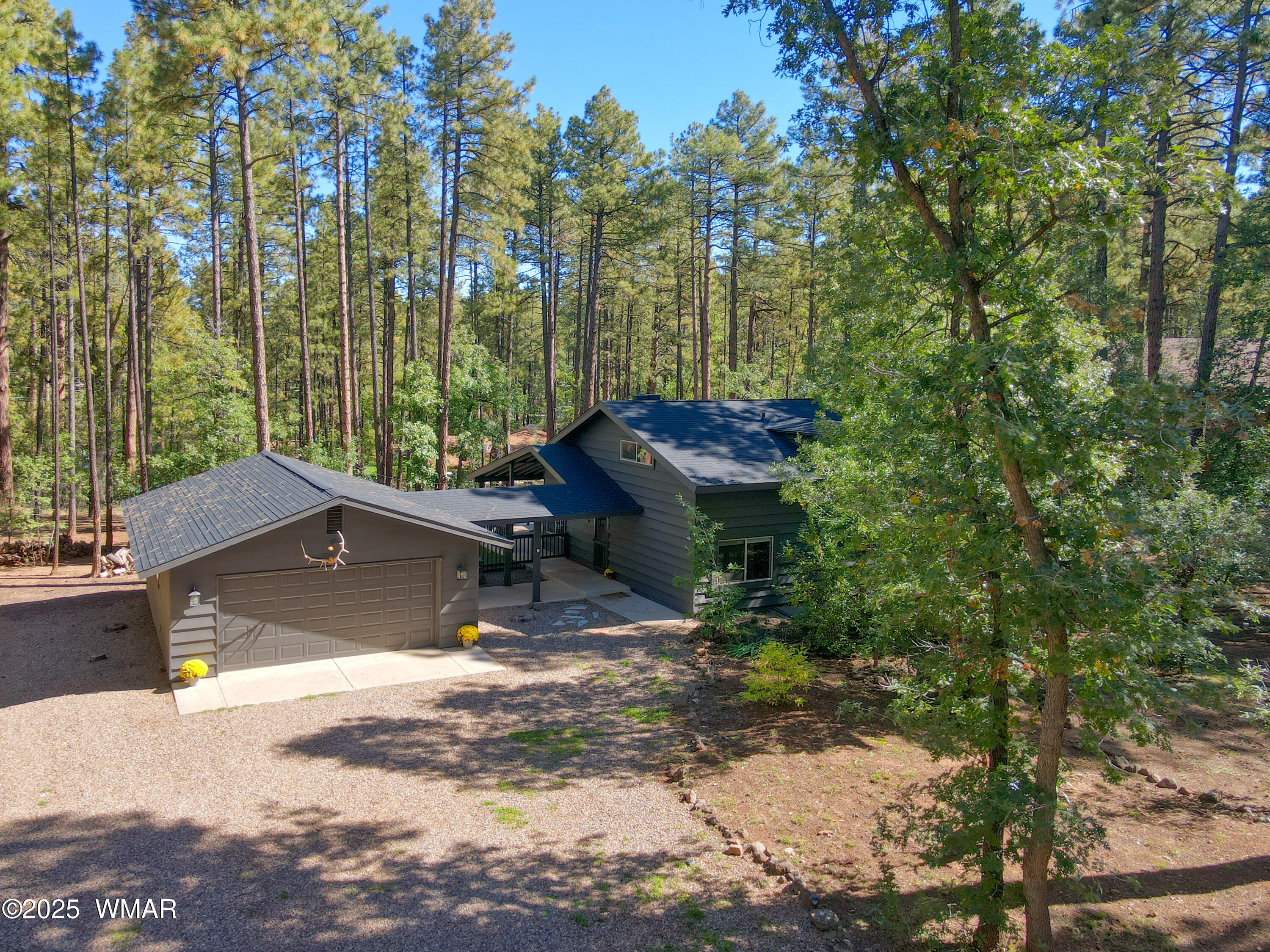 3680 Woodpecker Lane — photo
