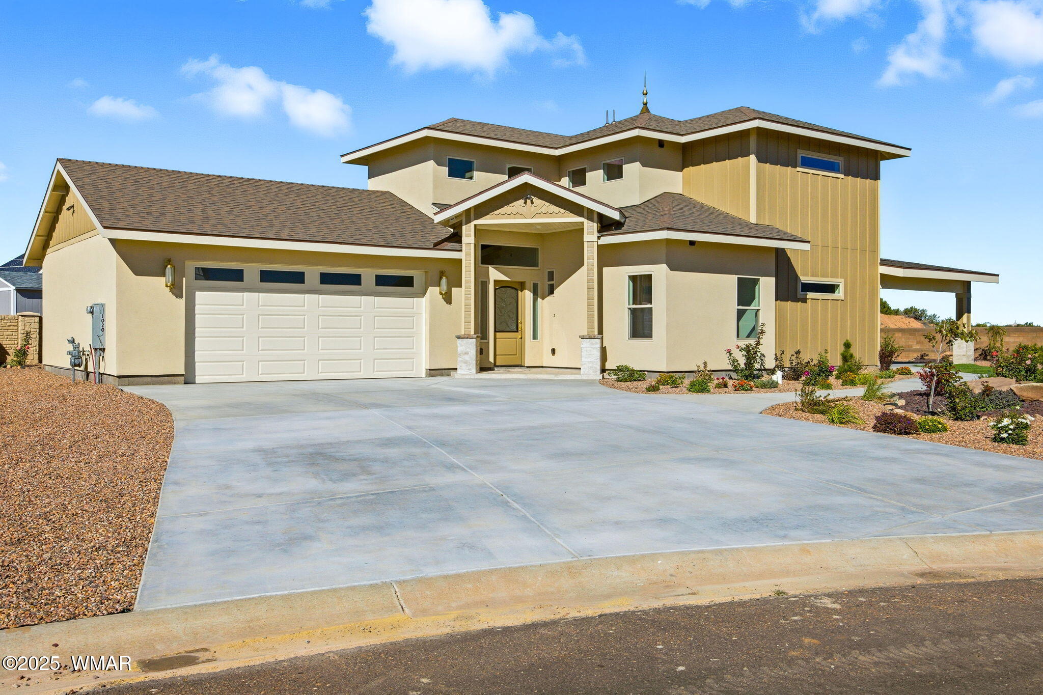 1020 N Crown Circle — photo