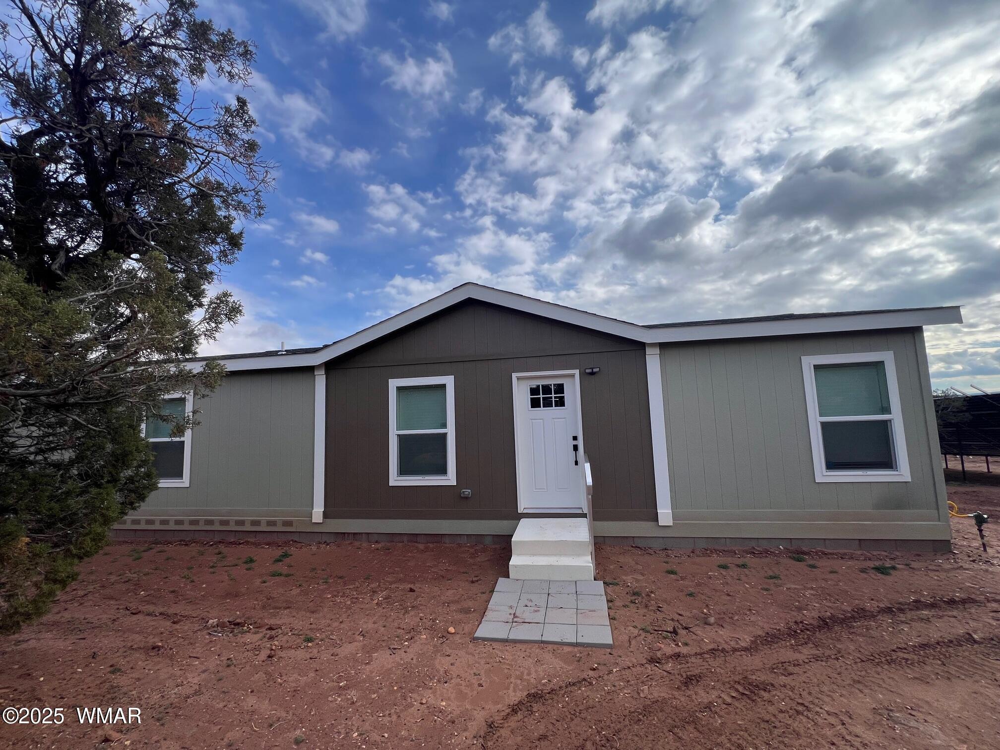 4029 Apache Road — photo