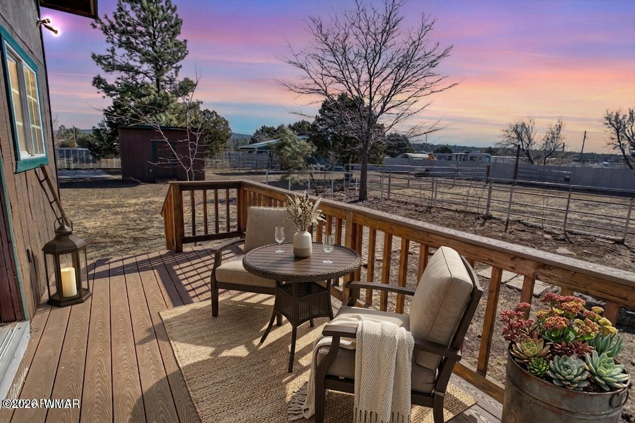 1435 Flag Hollow Road — photo