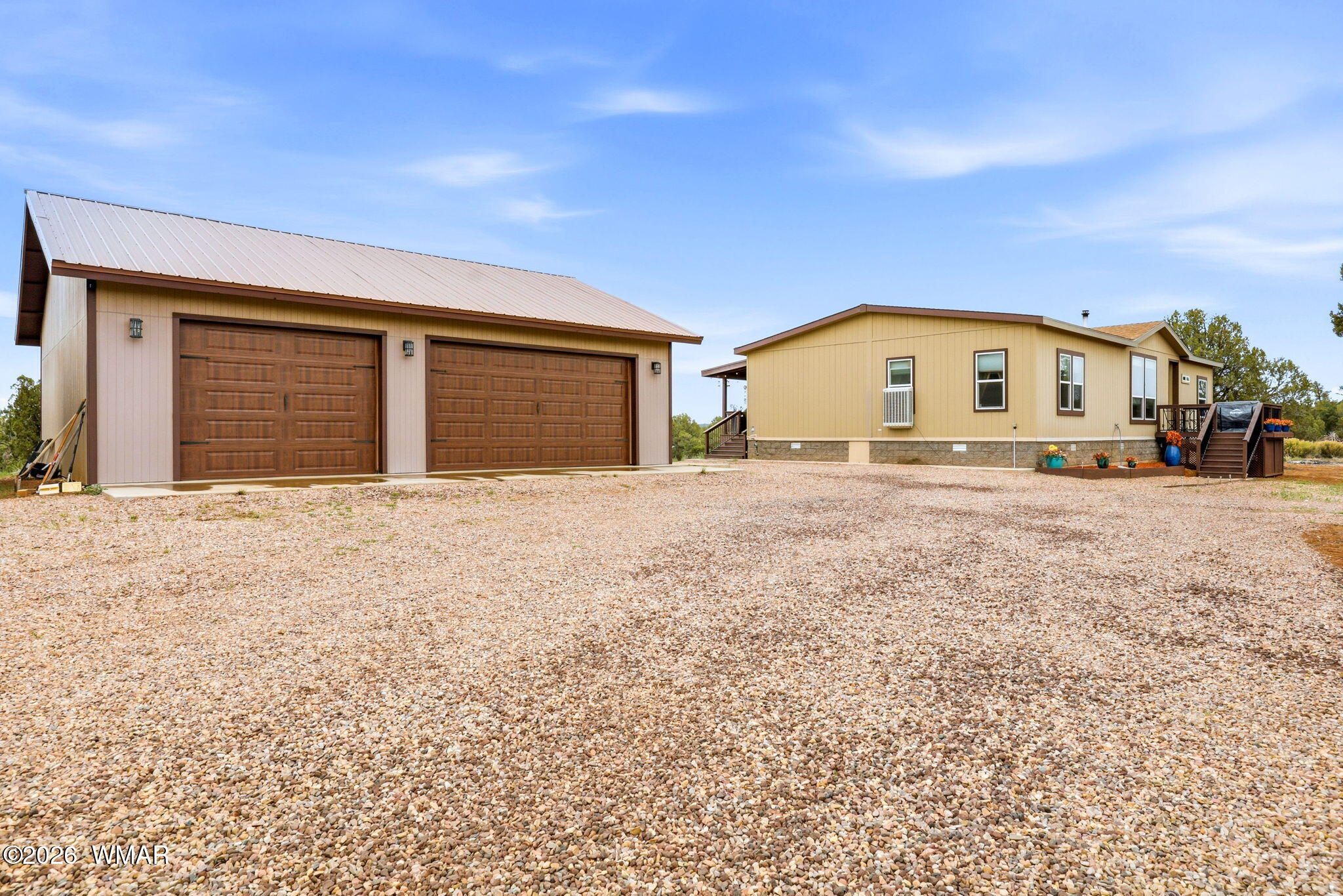 1139 Sapphire Lane — photo