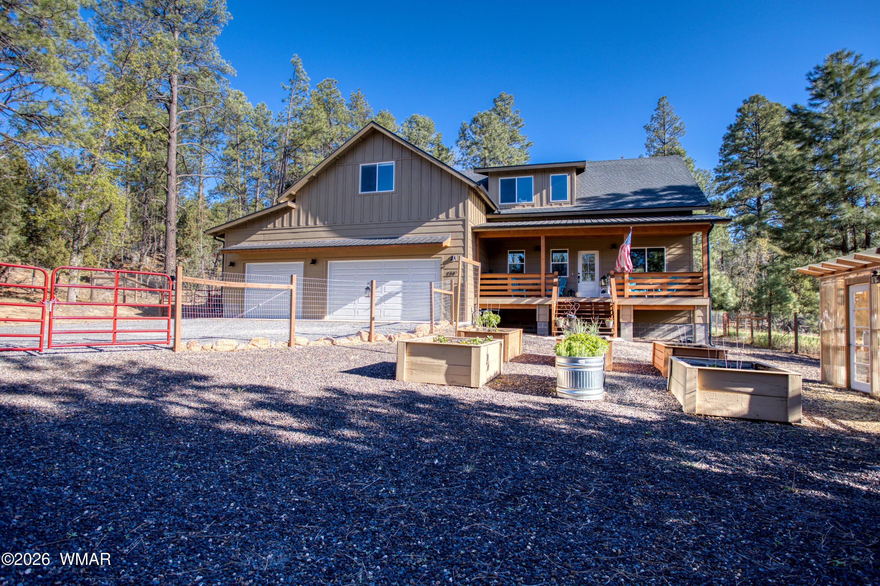739 W Woodland Lake Road — photo