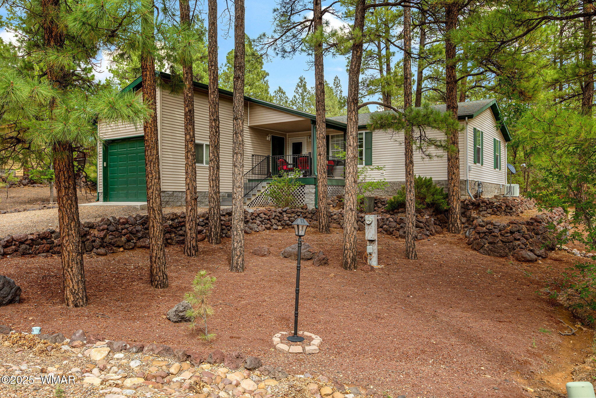 1021 S Cherokee Drive — photo