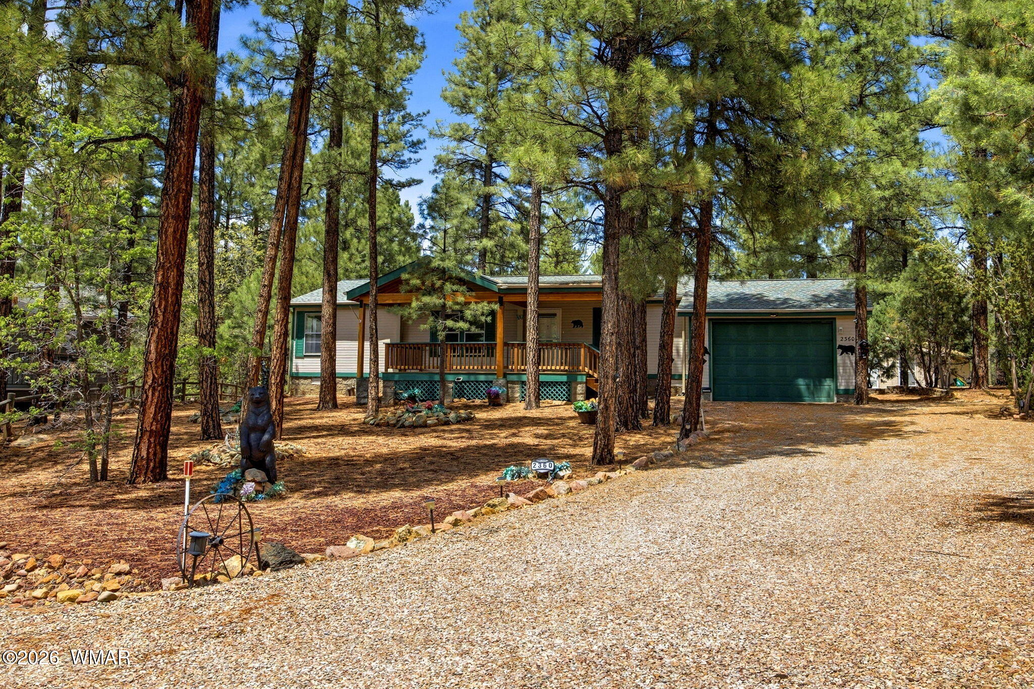 2360 W Pioneer Court — photo