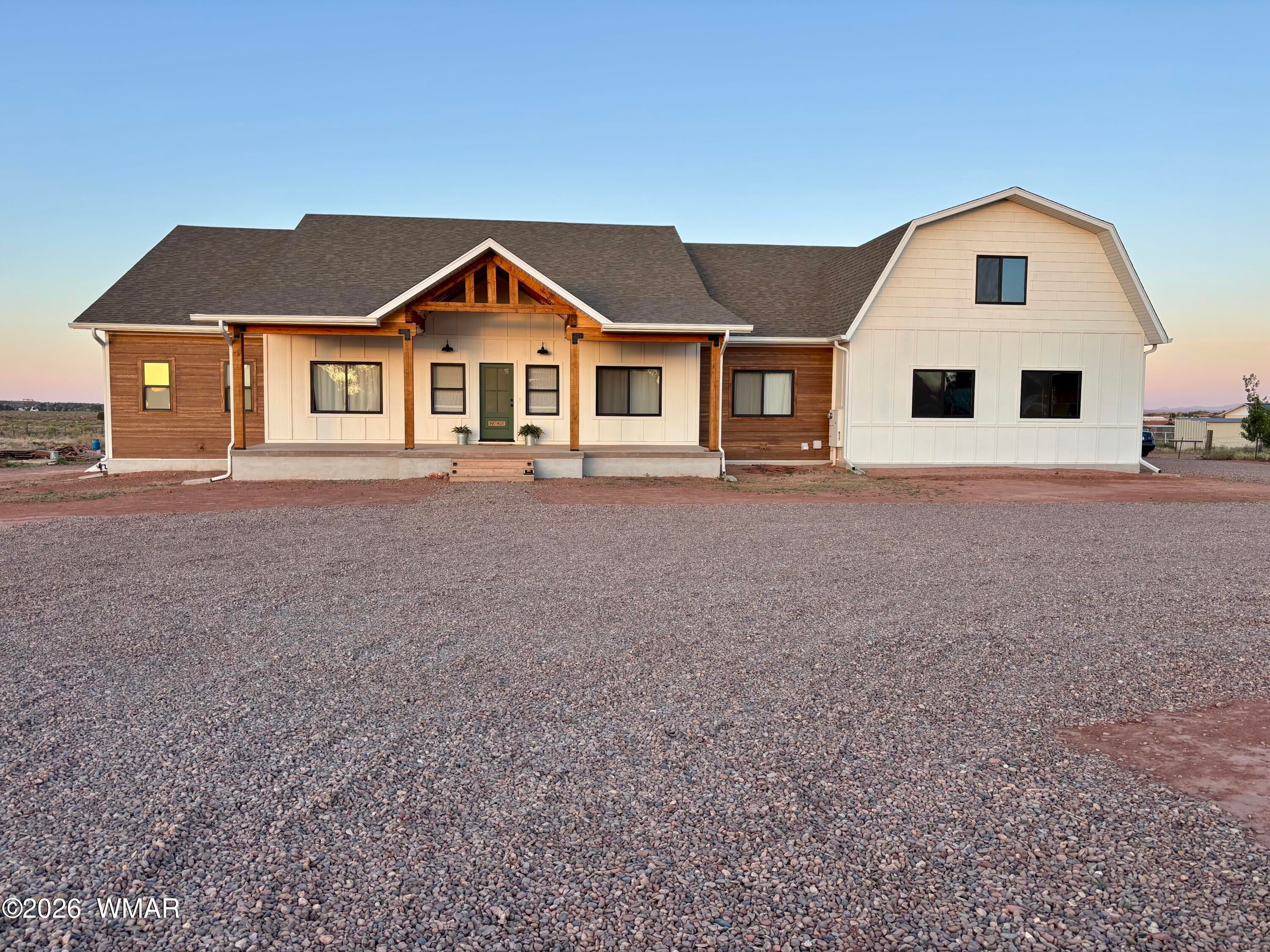 835 Apple Blossom Lane — photo