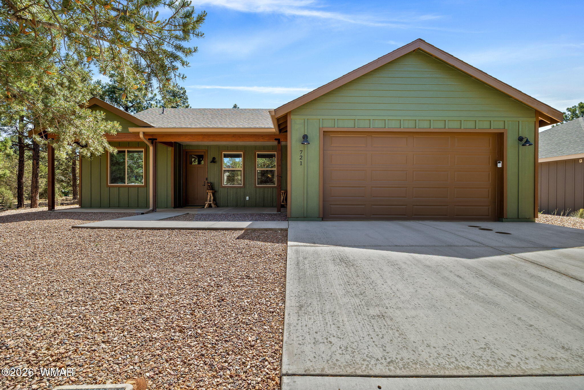 721 S Bushman — photo